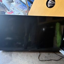 TV No Es S-Mart Y No tiene Control Pero Trabajo Bien 