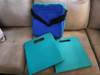 Portable Insulated Cooler Bag with Stadium Bleacher Seat Cushions - Blue