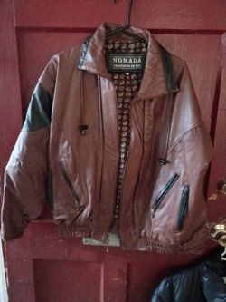 Men's brown leather jacket size large