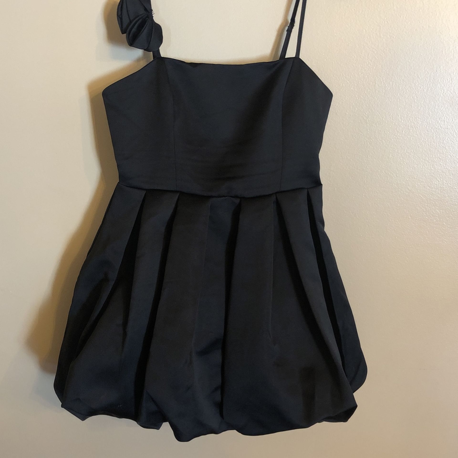 Little Black Dress ( Size M )