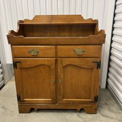 Ethan Allen Dry Sink