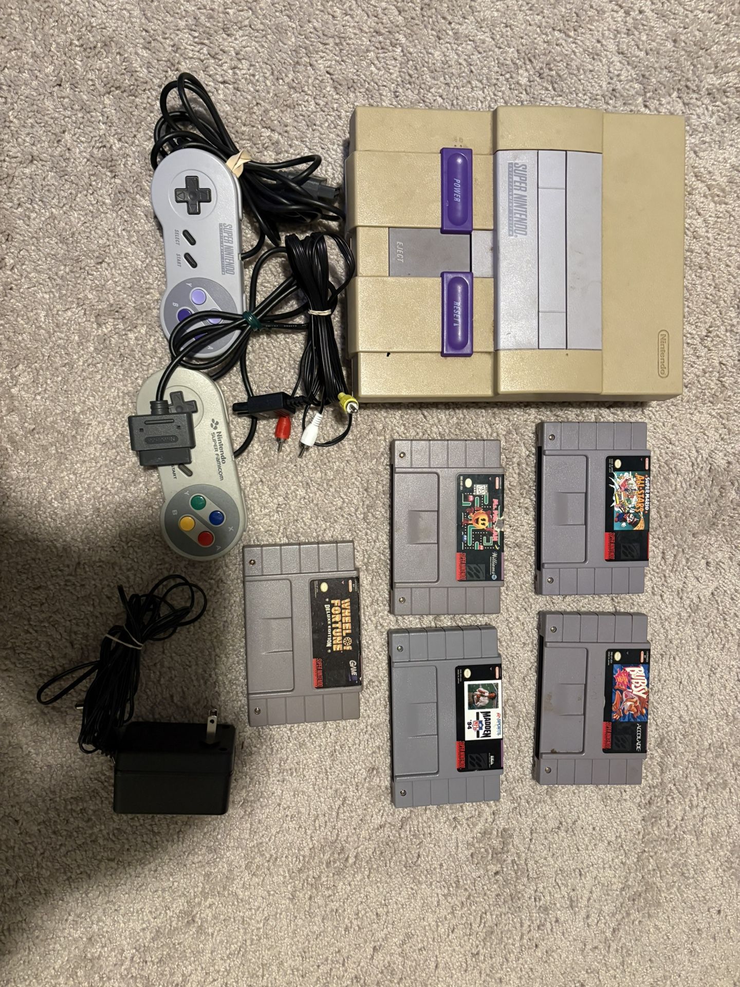 Super Nintendo SNES + 5 Games (hablo Espanol)