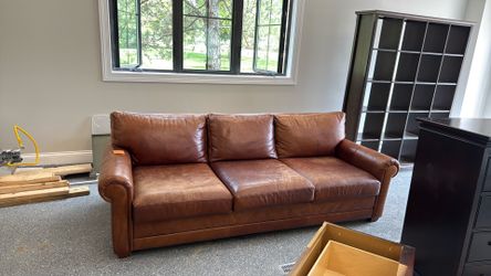 Leather sofa - Walter e Smithe