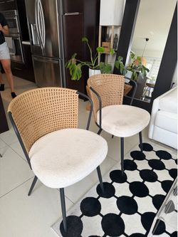 CHAIRS