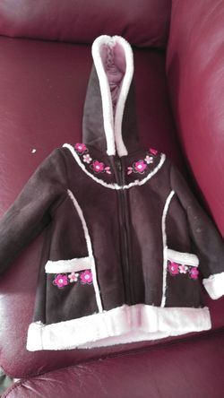 Abrigo para niña ..se mi nuevo se usó una vez