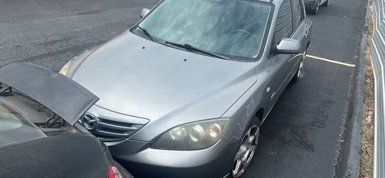 2004 Mazda 3 - Hatchback