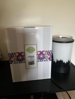 Scentsy Northern Lights Wax Warmer