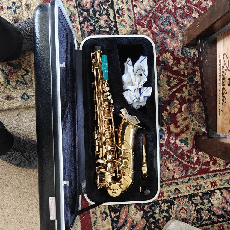 Gemeinhardt Alto Saxophone