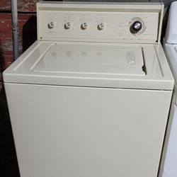 Lavadora Kenmore Heavy Duty Con Garantía Lusiendo Y Trabajando Exelente $280