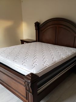 NEW KING PILLOW TOP MATTRESS AND BOX SPRING 💯% QUALITY & CONFORM 👌