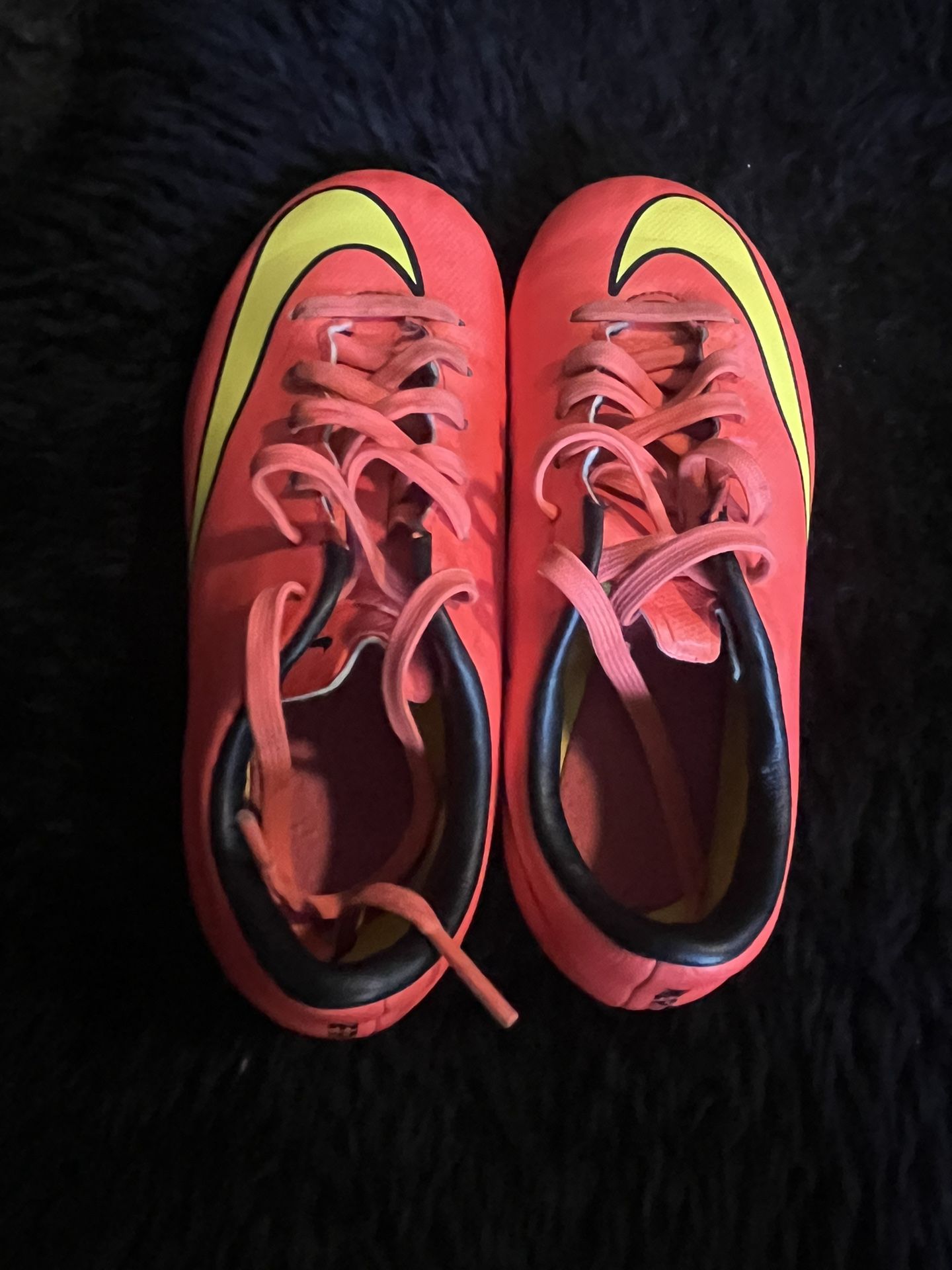 Nike Mercurial Child Soccer Cleats Size 11.5C