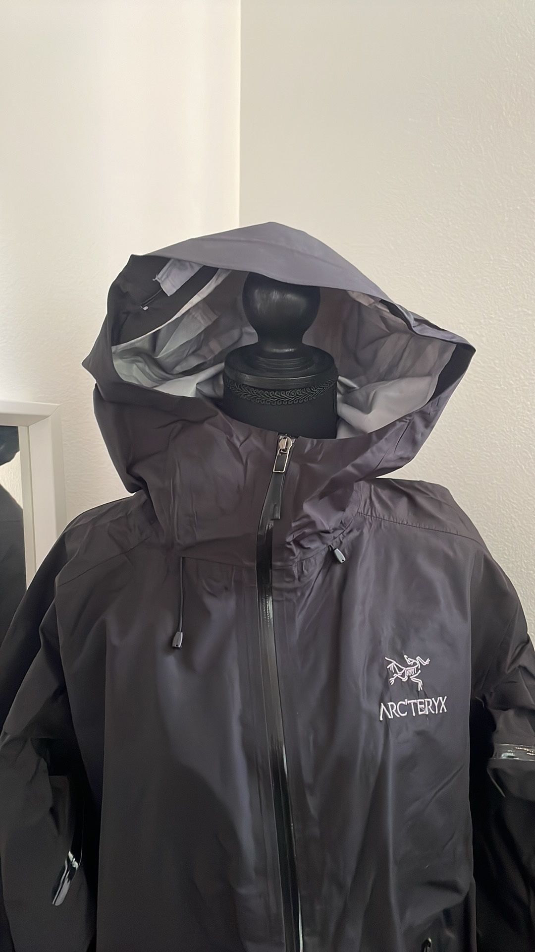 Rain Jacket Size XL In Men