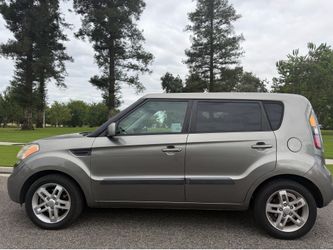 2011 KIA SOUL