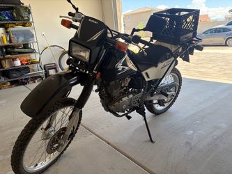 2008 Suzuki dr 200