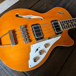 Duesenberg Starplayer Bass Guitar