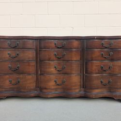 Vintage dresser