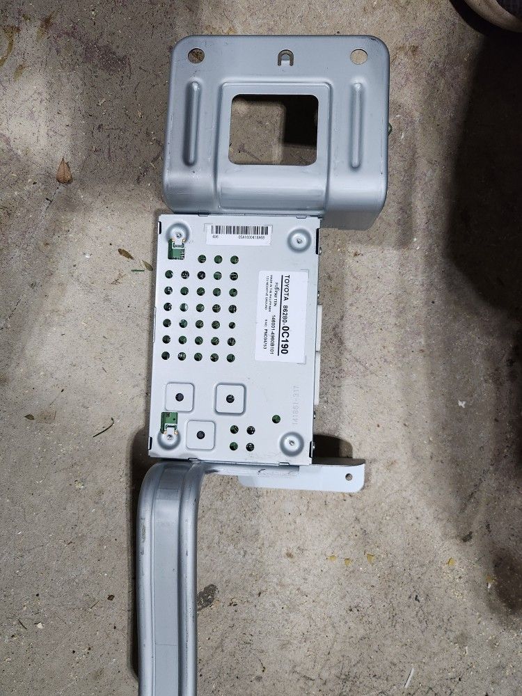 Toyota Tundra Amplifier
