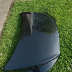2015 Chevy Sonic Ltz Hood.