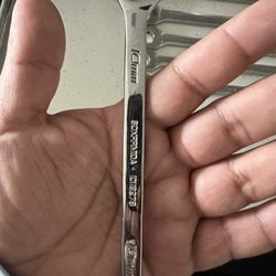 Snap On 10 pc Metric Flank Drive Plus Reversible Ratcheting Combination Wrench Set (10–19 mm)