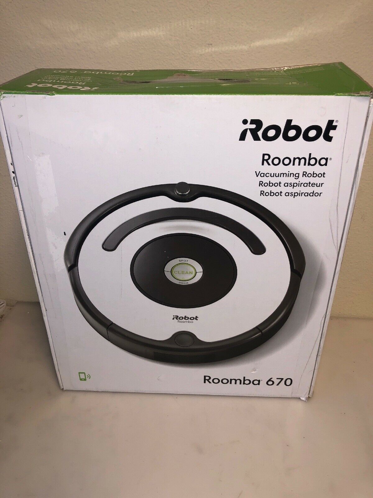 iRobot Roomba 670 Vacuum Cleaning Robot