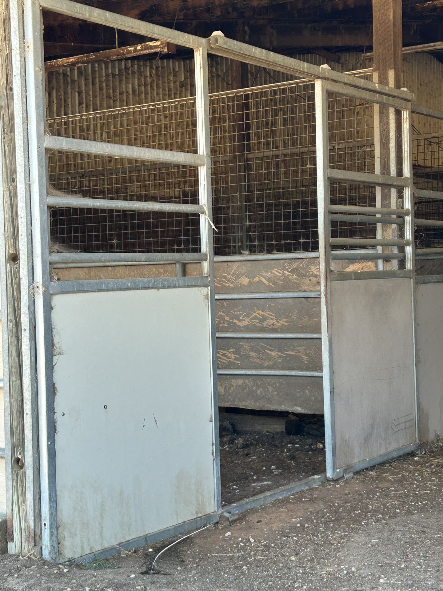 MD Barn Stall Fronts