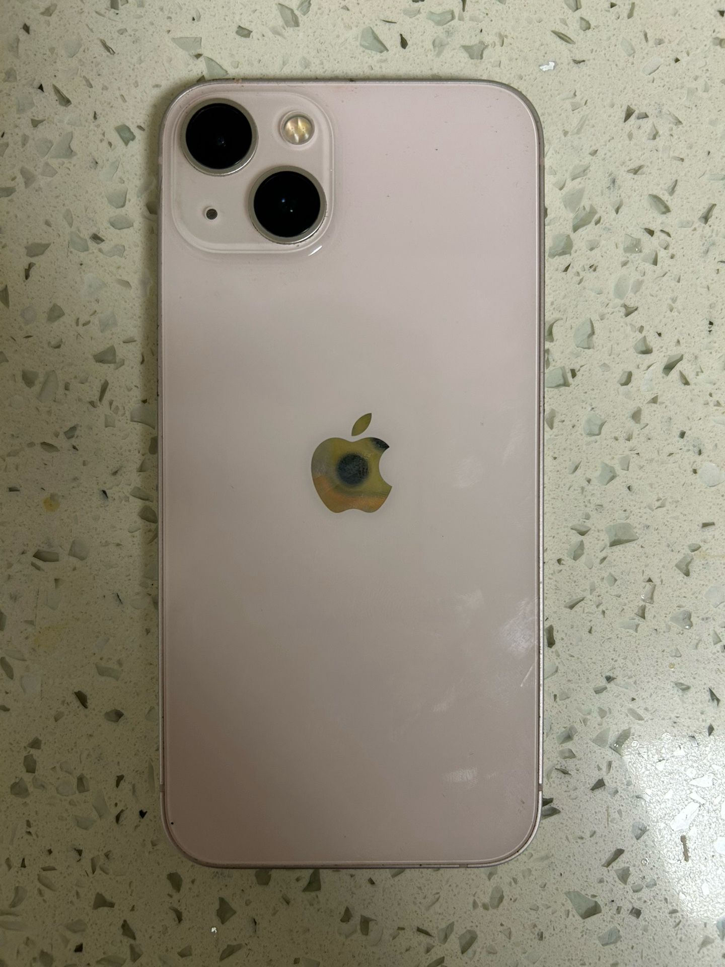 iPhone 13 // 256GB