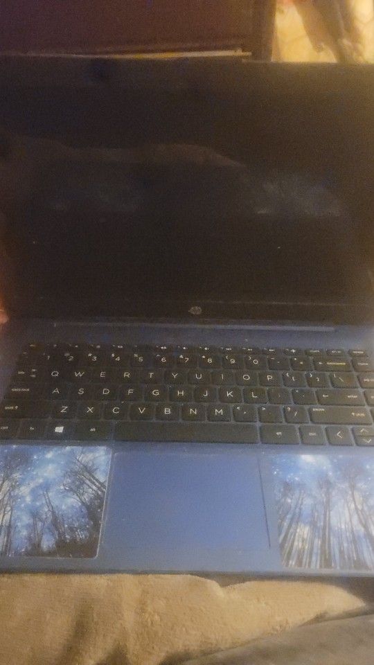 hp laptop 14in