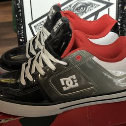 DC Skate Shoes