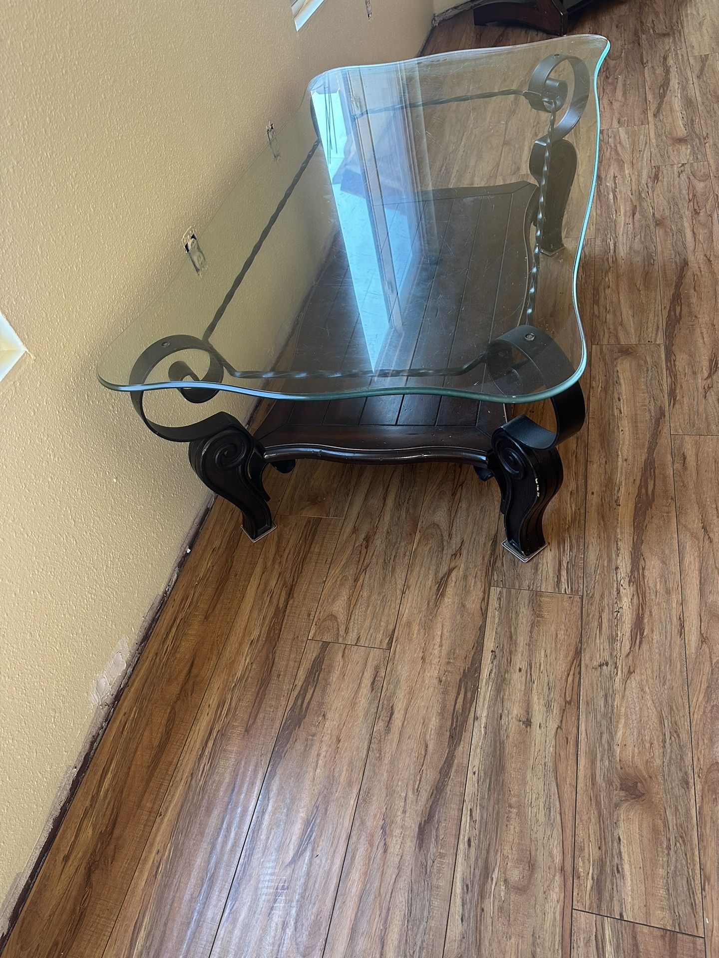 Glass and wood Coffee Table