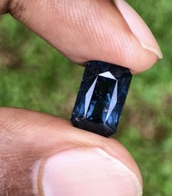 NATURAL UNHEATED 5.77CT COBALT BLUE SPINEL