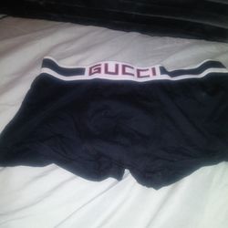 Gucci. Boxer