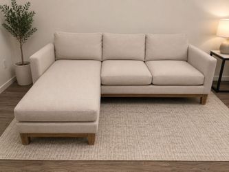 Sectional Couch With Delivery