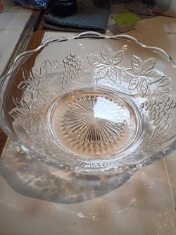 Large Clear Glass Serving Bowl