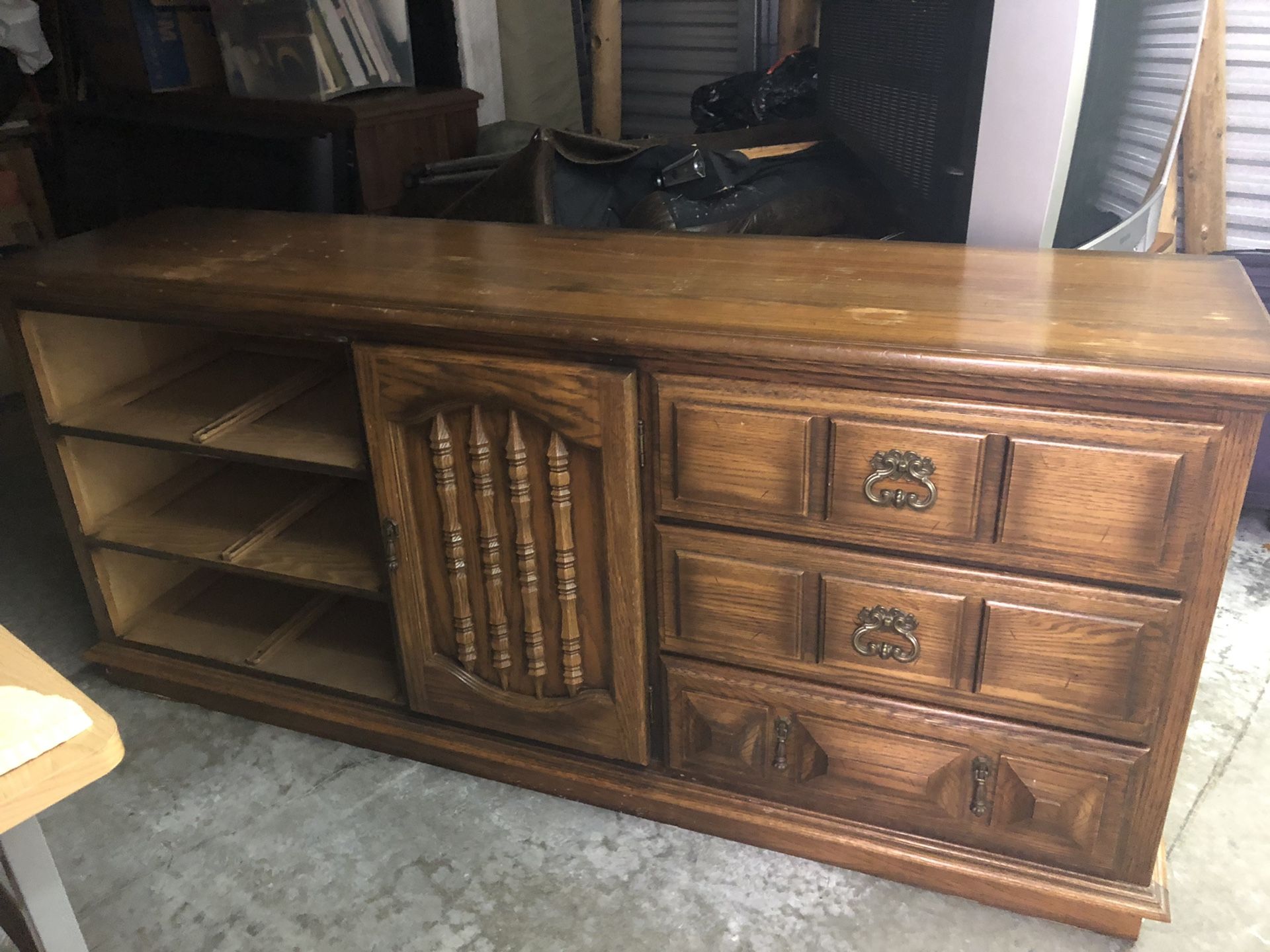 Wood dresser