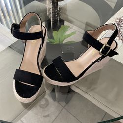 WEDGE SANDALS 