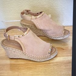 Brand New Marc Fisher Wedges