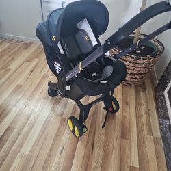 Doona Stroller 