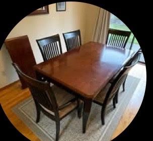Dining room with 6 chairs