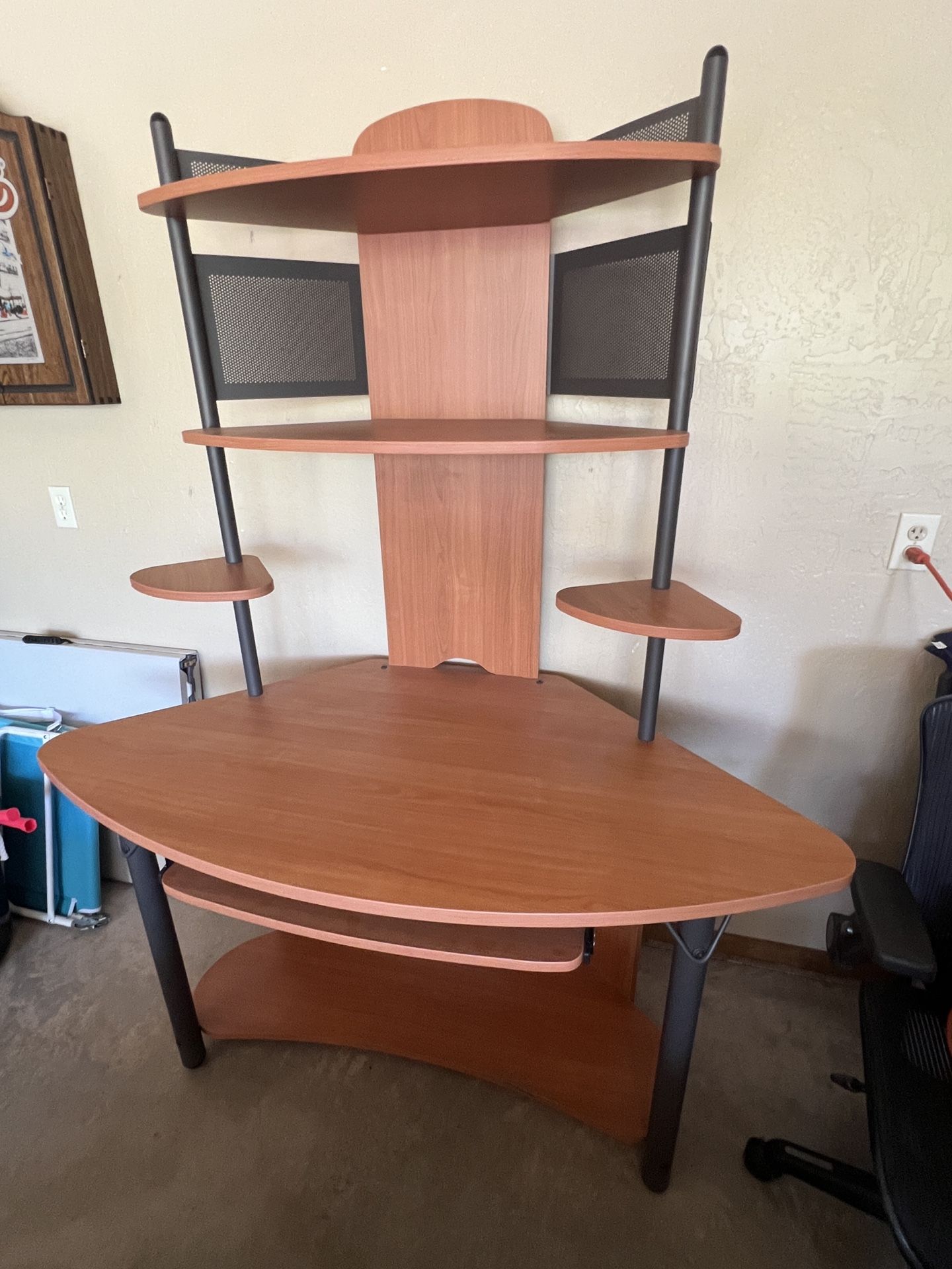 Office Desk With Keyboard Drawer