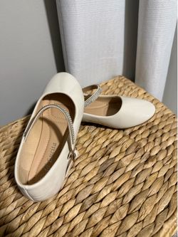 New , girl shoes size 13-1