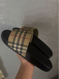 burberry slides