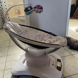 4Moms Baby Swing