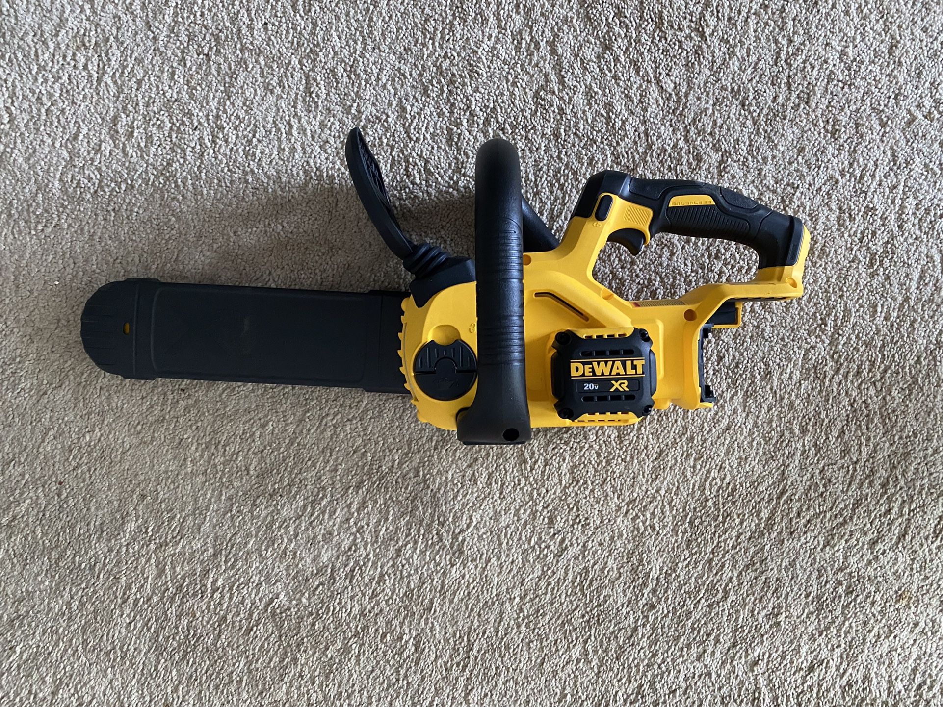 DEWALT DCCS620 20 V XR BRUSHLESS 12” COMPACT CHAINSAW No Battery