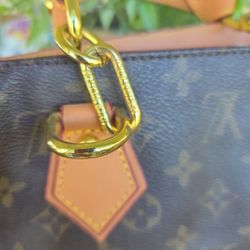 Louis vuitton purse 👛 😍 