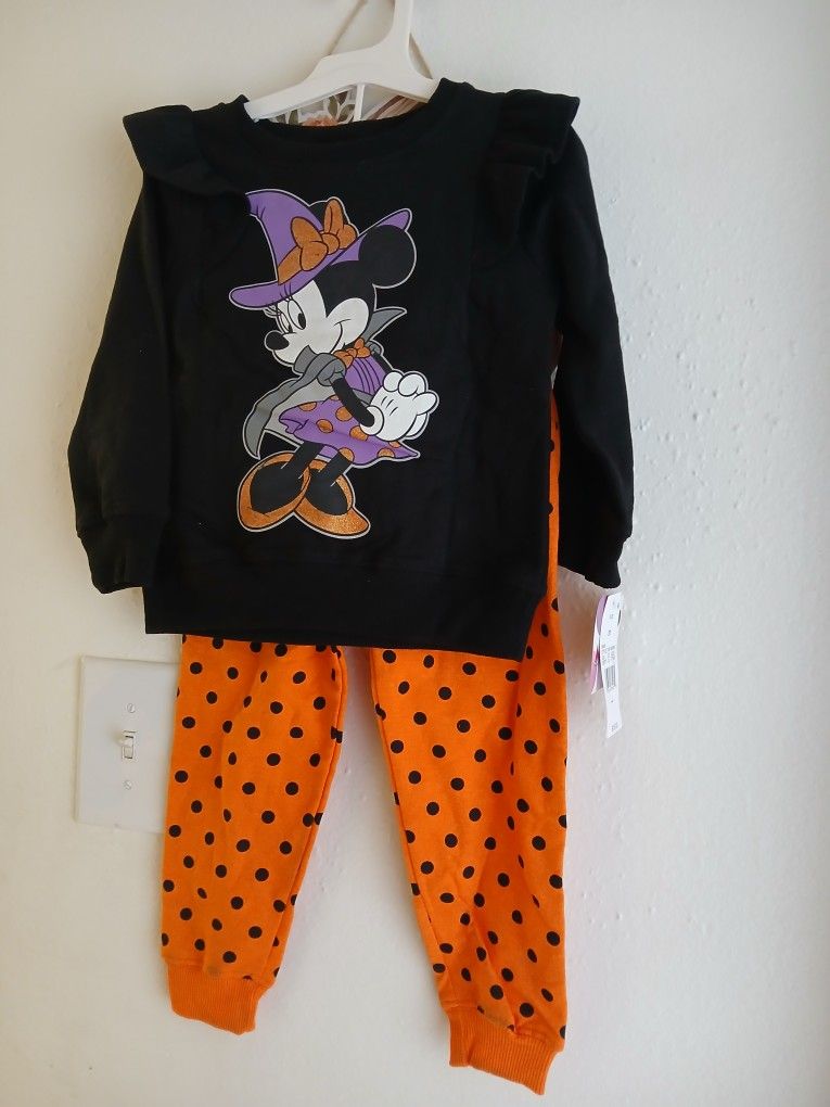 Halloween Outfit & Pjs