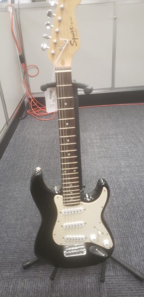 Squier Mini Guitar Acoustic