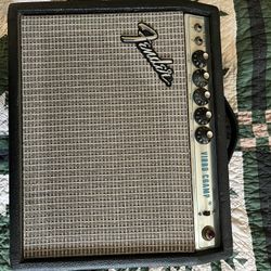 Fender Vibro Champ