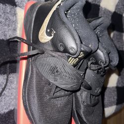 Nike Kyrie