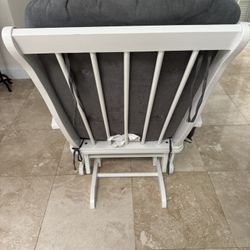 Nursrey room rocking chair 