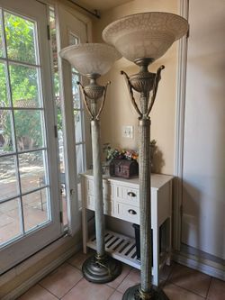 Floor lamps with glass shade